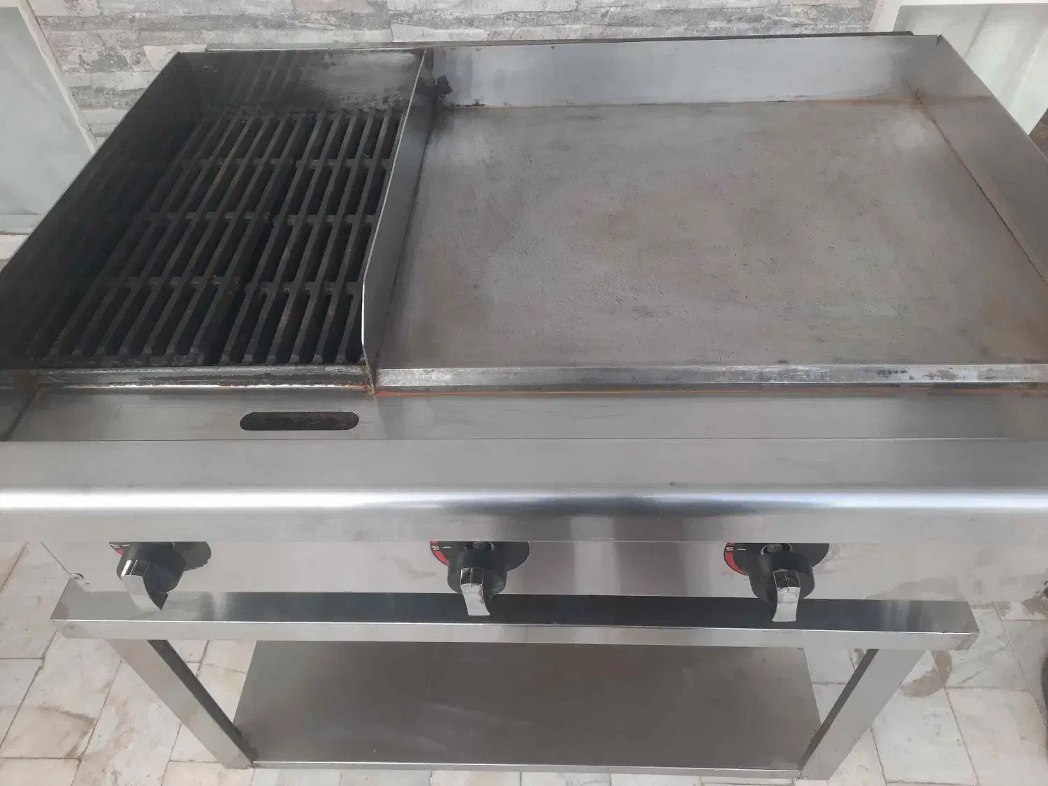 گریل ترکیبی ۹۰سانتی ۳شعله|کافی‌شاپ و رستوران|چادگان, |دیوار