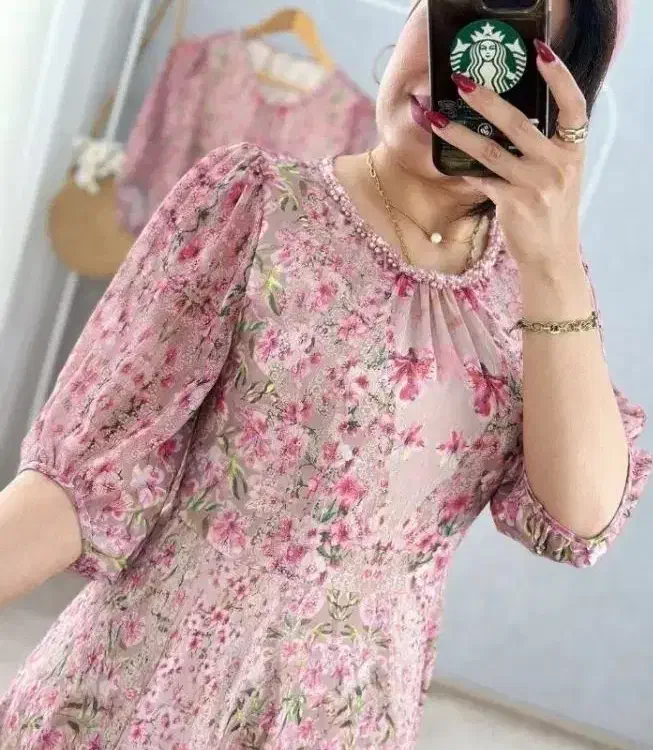 لباس خارجی شیک‌زنانه|لباس|آبدانان, |دیوار