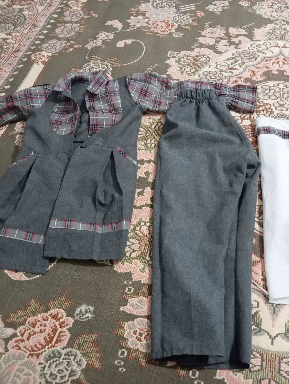 لباس پیش دبستانی|کفش و لباس بچه|تاکستان, |دیوار