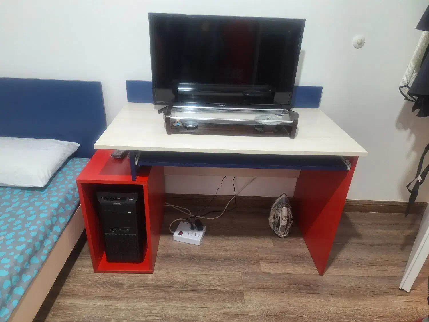 میز تحریر مارک ترکیه ای|میز تحریر و کامپیوتر|تهران, شهرک آزمایش|دیوار