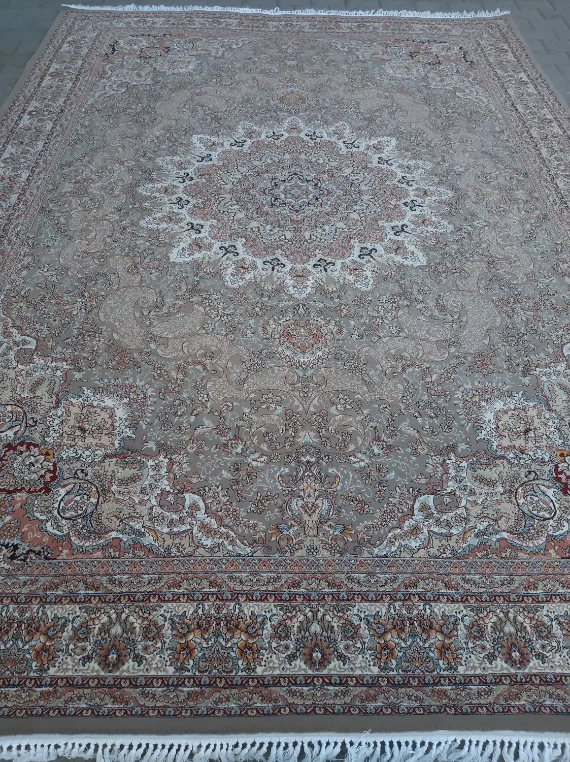 ۹متری ۷۰۰ شانه|فرش|مهاباد (آذربایجان غربی), |دیوار