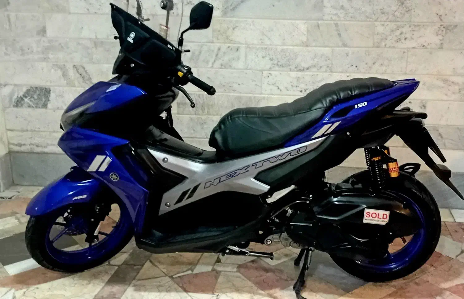 2Nex طرح آیروکس ،آب خنک ،150 سی سی شال طلا|موتورسیکلت|تهران, نازیآباد|دیوار