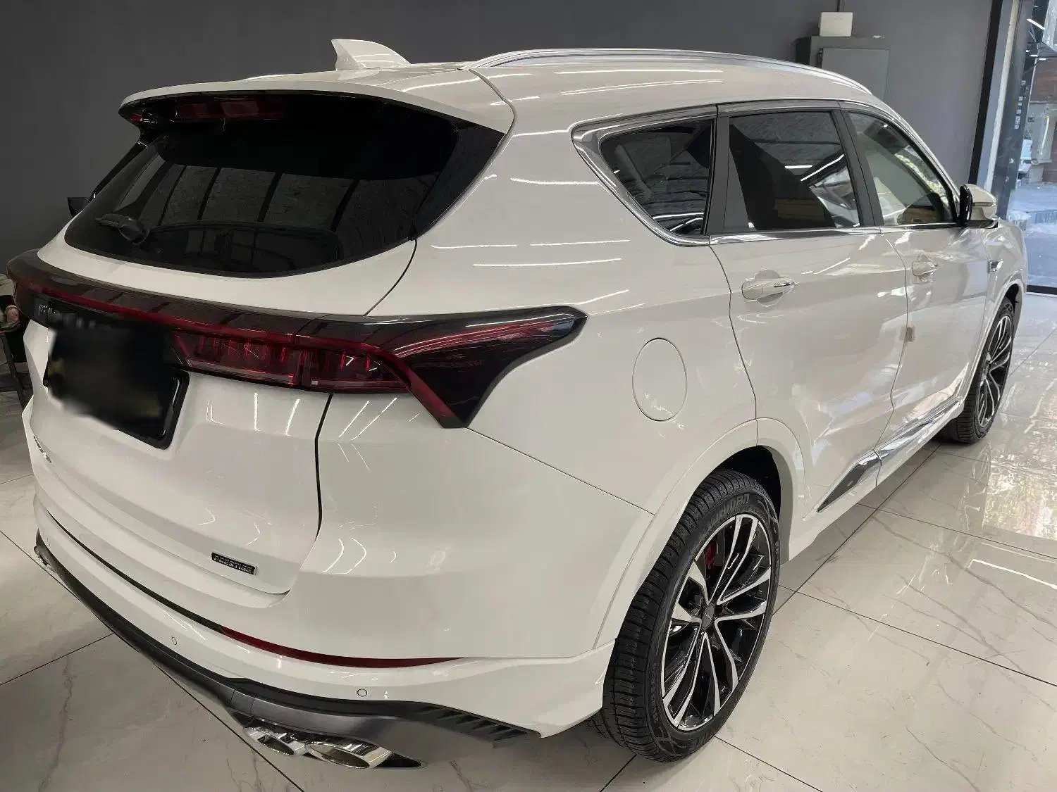 فیدلیتی پرستیژ ۴۰۳ درحد صفر|خودرو سواری و وانت|تهران, زعفرانیه|دیوار