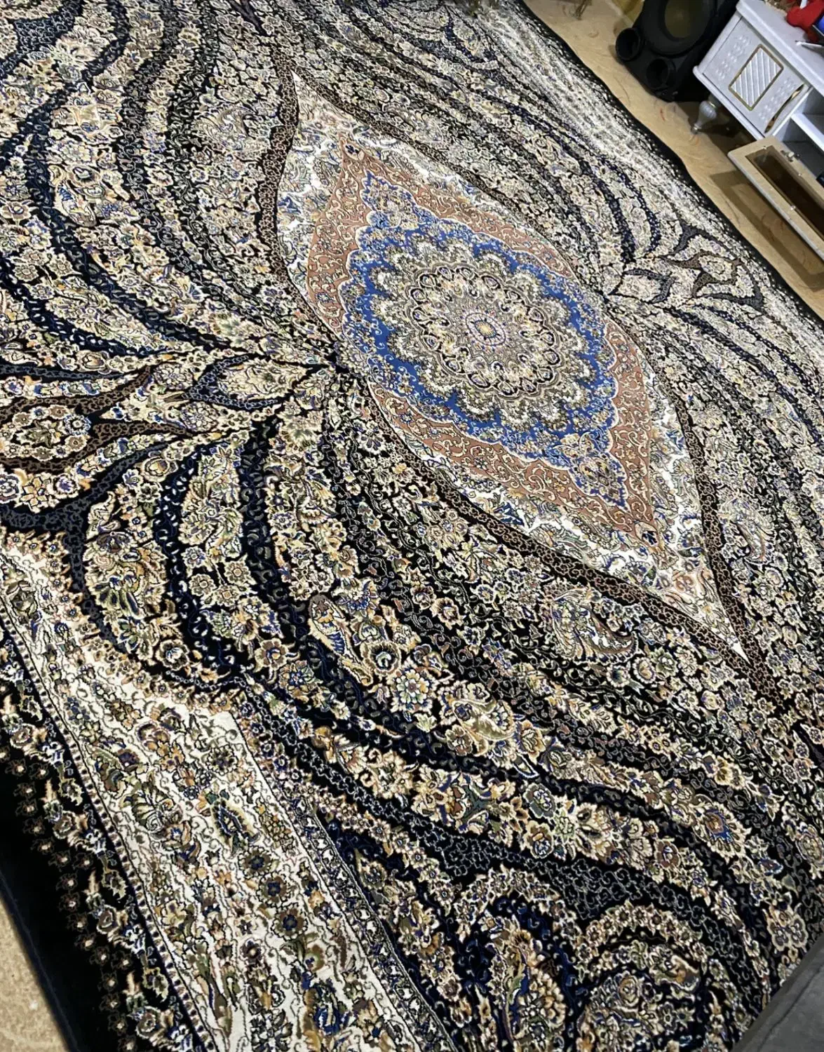 دو تخته فرش ۱۲ متری|فرش|تاکستان, |دیوار