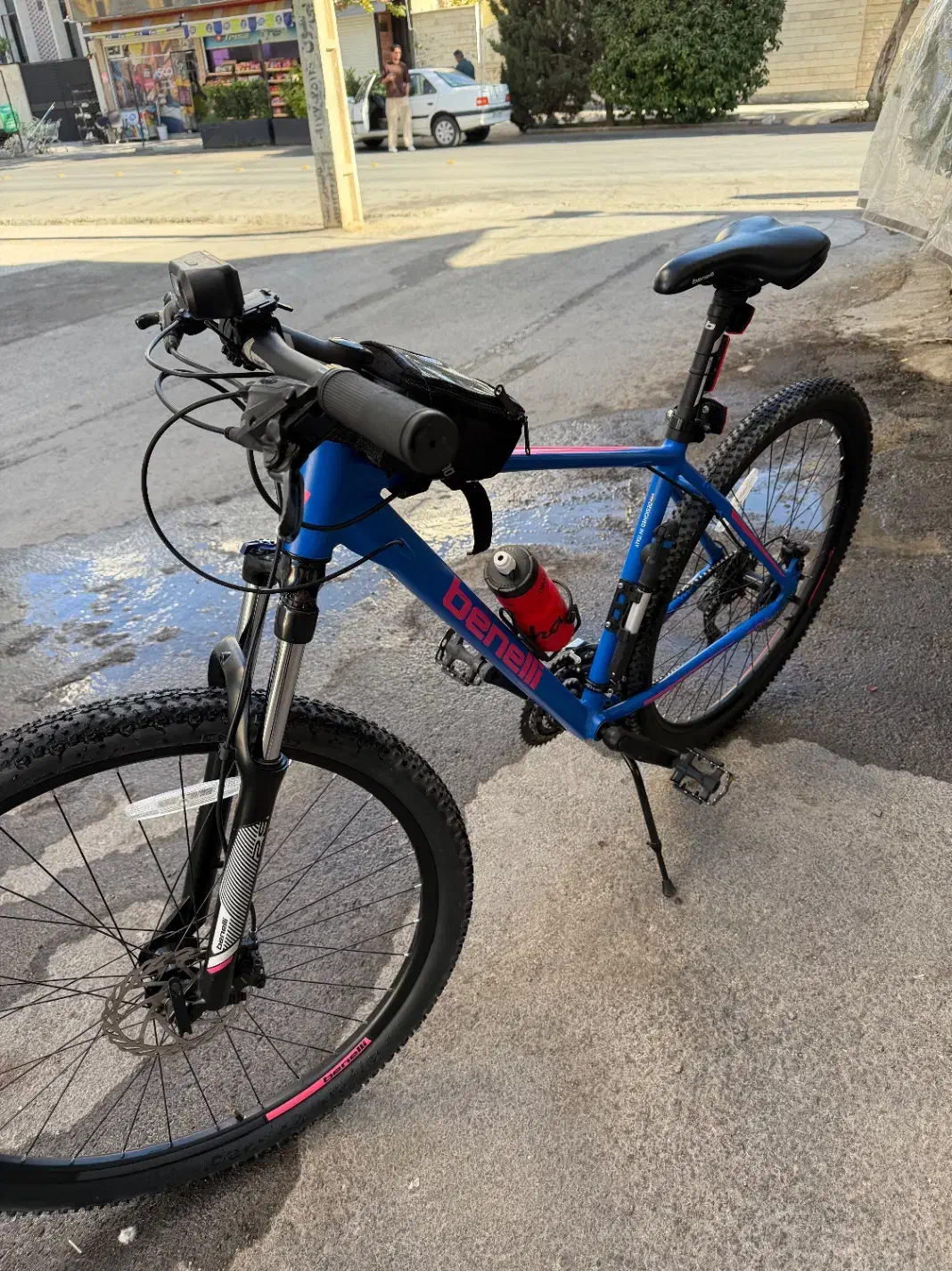 دوچرخه بنلی سایز ۲۹ خوش رنگ|دوچرخه، اسکیت، اسکوتر|شیراز, قدوسی شرقی|دیوار