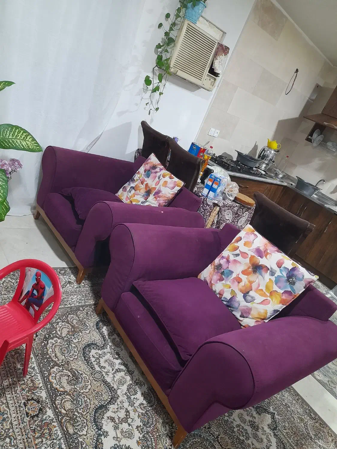 فروش مبل راحتی کاملا سالم|مبلمان خانگی و میز عسلی|بهشهر, |دیوار