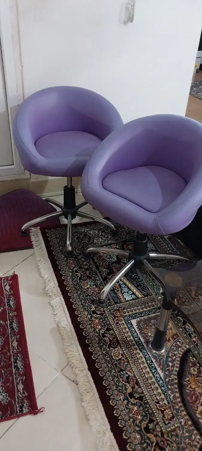 تعدادی وسایل ارایشگاه|آرایشگاه و سالن‌های زیبایی|شیروان (خراسان), |دیوار