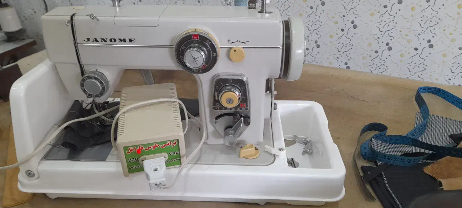 چرخ ژانومه اصل ژاپن خیلی تمیز فروشی|چرخ خیاطی و ریسندگی|بیجار, |دیوار