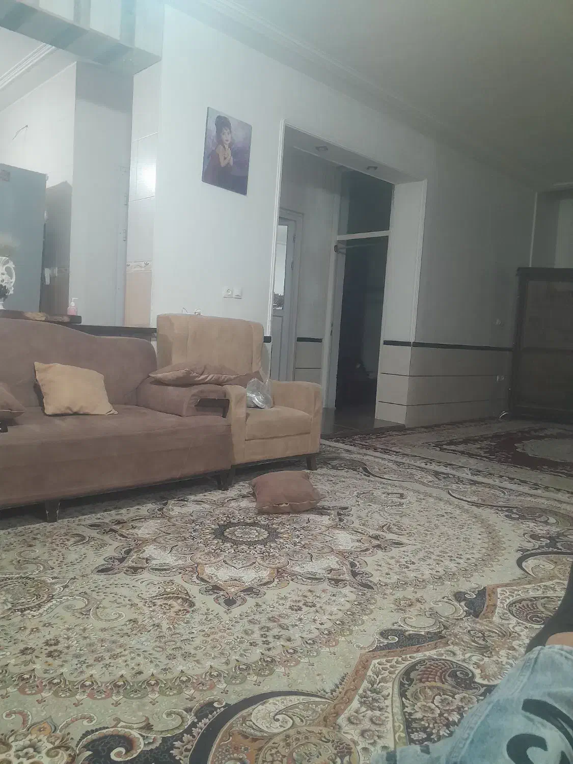 ساخت انواع کابینت کمد دیواری و درب|خدمات پیشه و مهارت|شیراز, سلطان آباد|دیوار