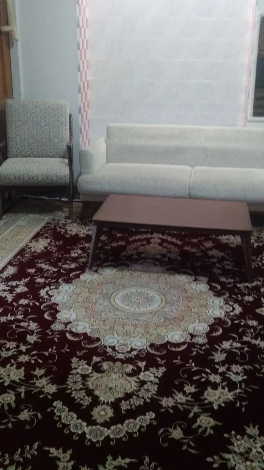 بعلت مهاجرت تموم وسایل خونه بفروش میرسد|مبلمان خانگی و میز عسلی|کوهدشت, |دیوار