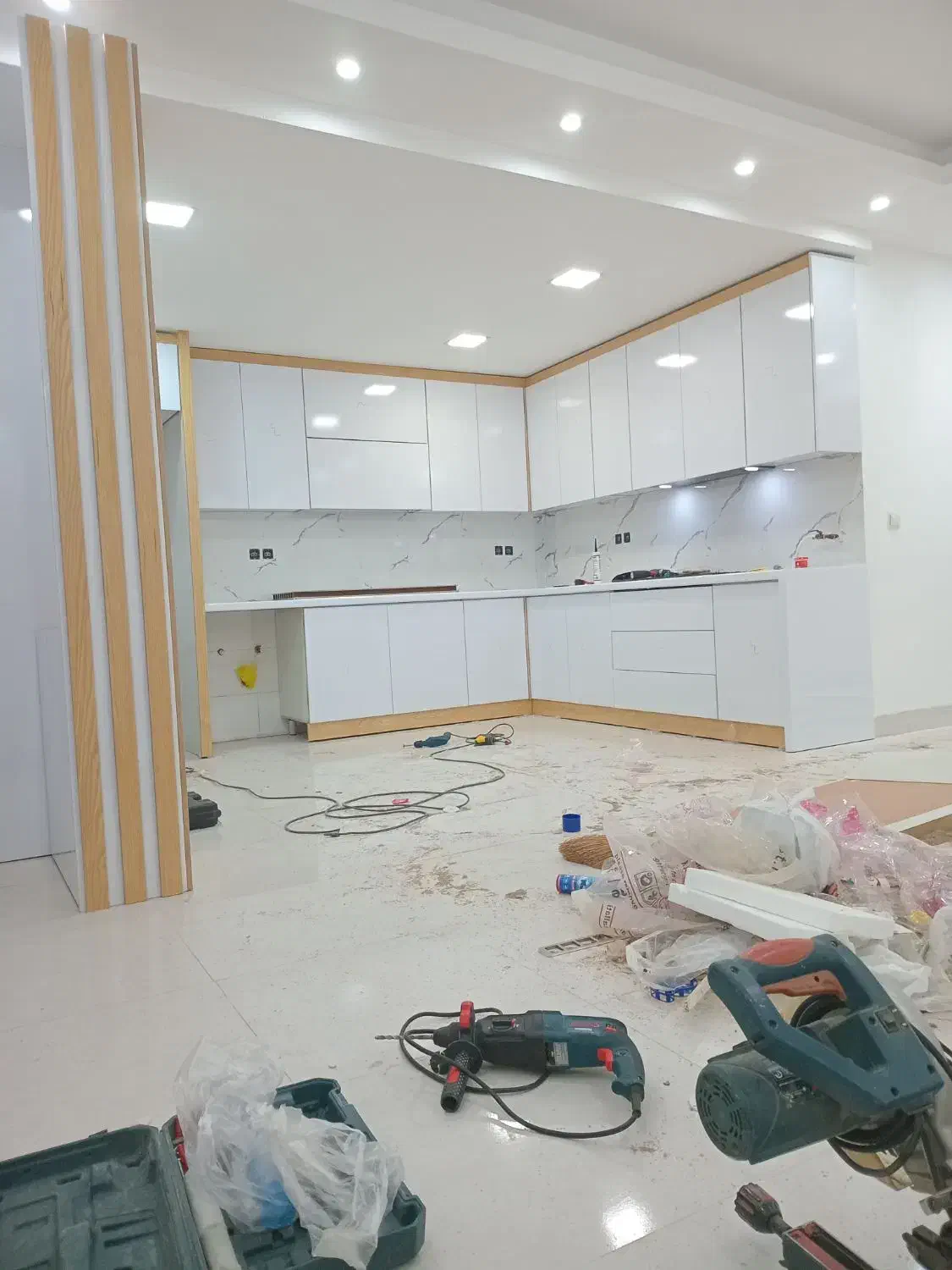 نصب کابینت وکمد دیواری ام دی اف|خدمات پیشه و مهارت|بوشهر, |دیوار