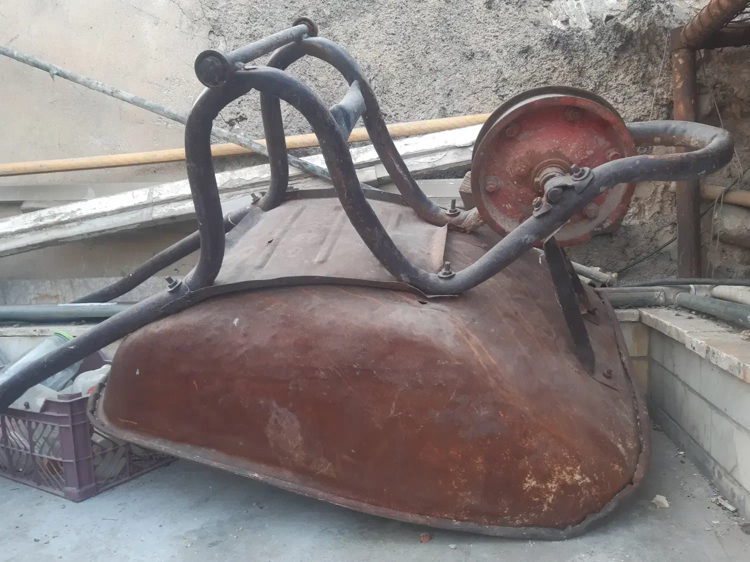 فرغون ورق ضخیم|ابزارآلات|دوگنبدان, |دیوار