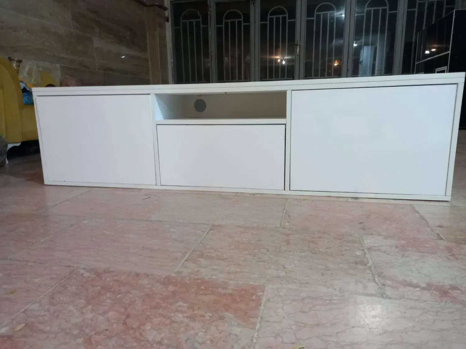 میز تلویزیون هایکلاس درحد نو|میز تلویزیون|سراب, |دیوار