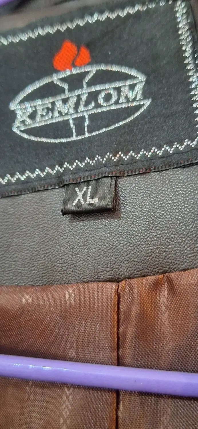 کت چرم و کت جیر کاملا نو کاپشن شلوار لی در حد نو|لباس|گرگان, |دیوار