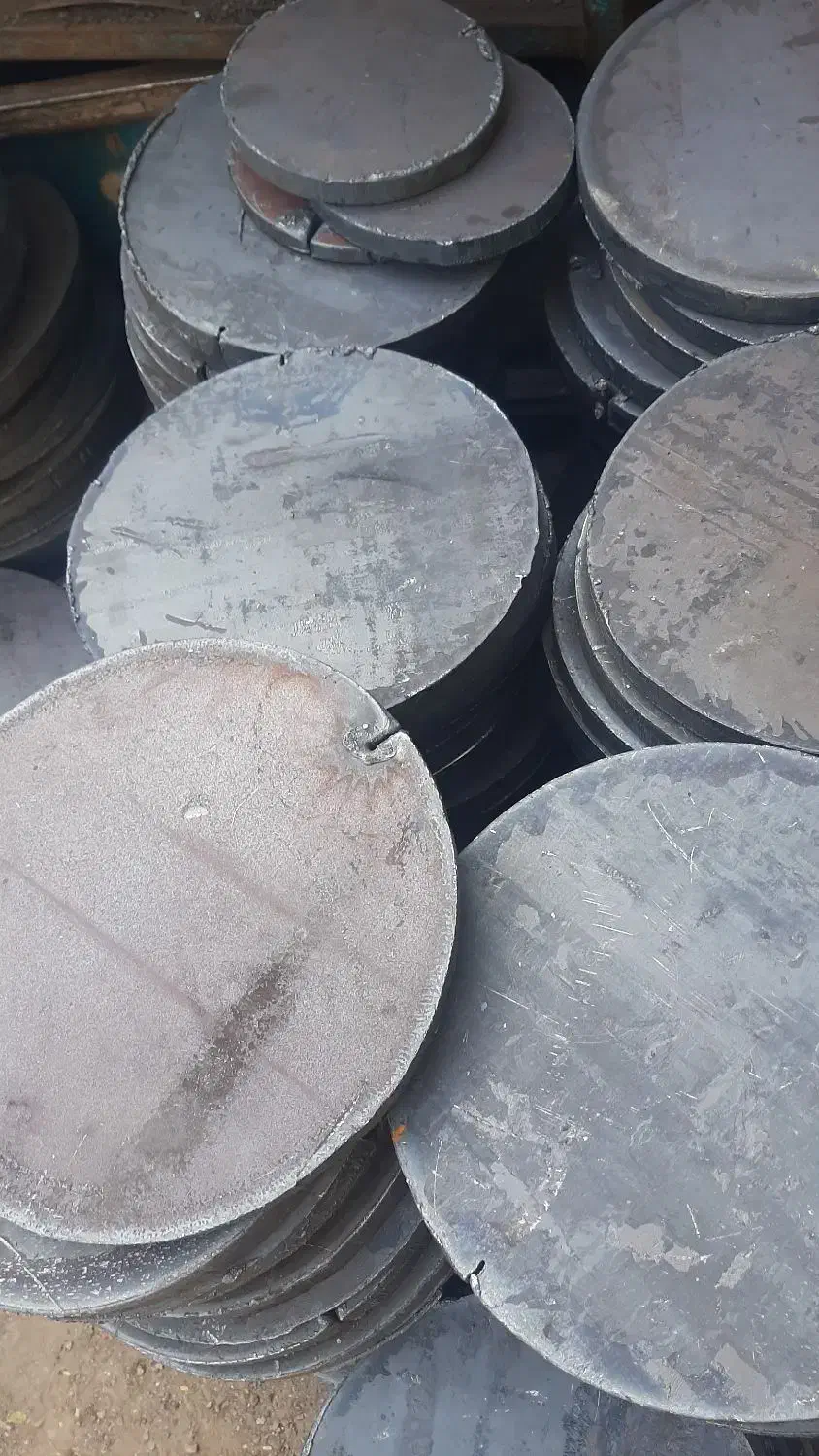 بهترین خریدار ضایعات آهن.وفلزات رنگی در کرج|خدمات پیشه و مهارت|کرج, کمالشهر|دیوار