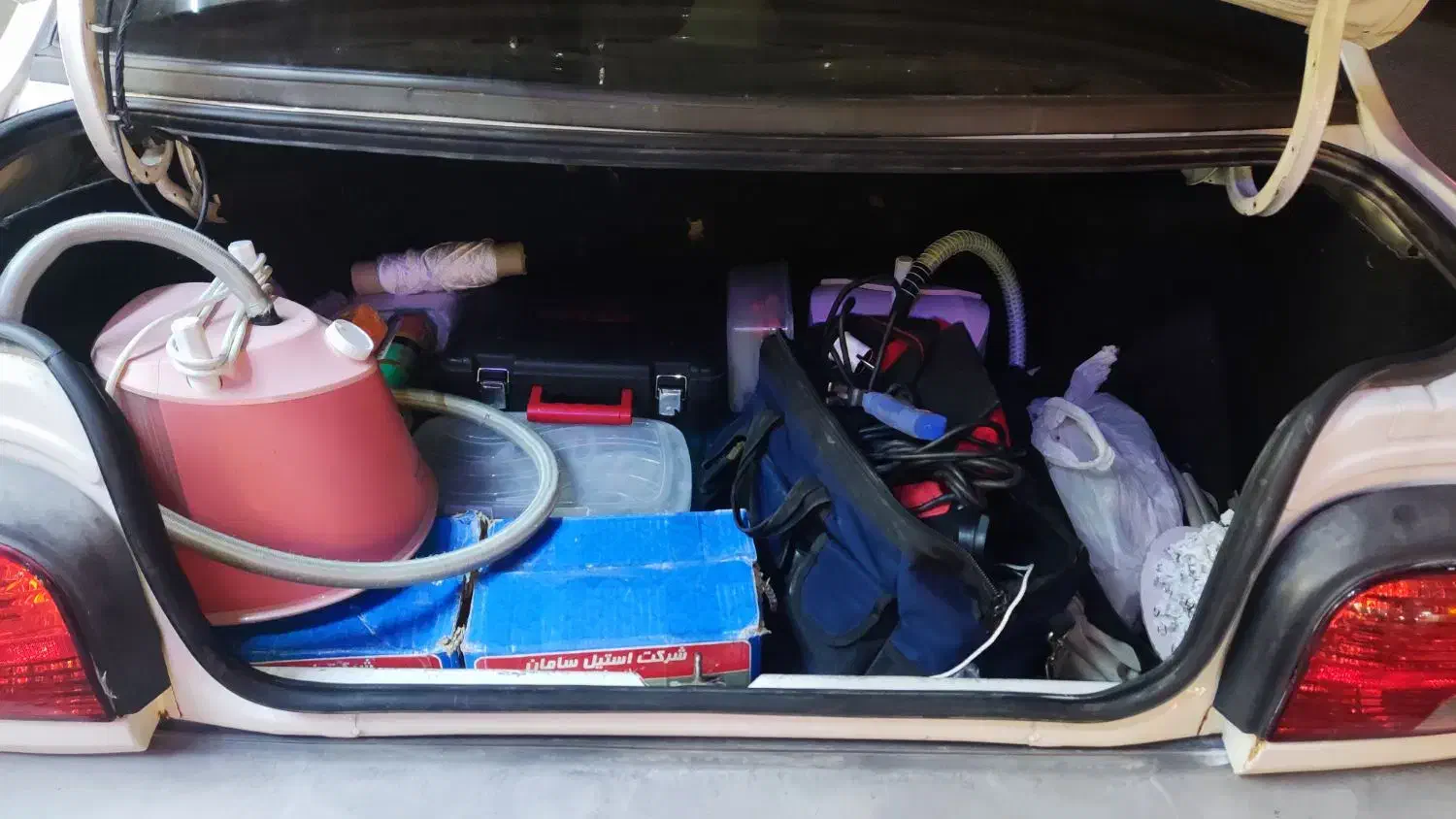 نیروی مبتدی برای نصب پرده(آموزش کامل+حقوق ثابت)|استخدام صنعتی، فنی، مهندسی|بهبهان, |دیوار