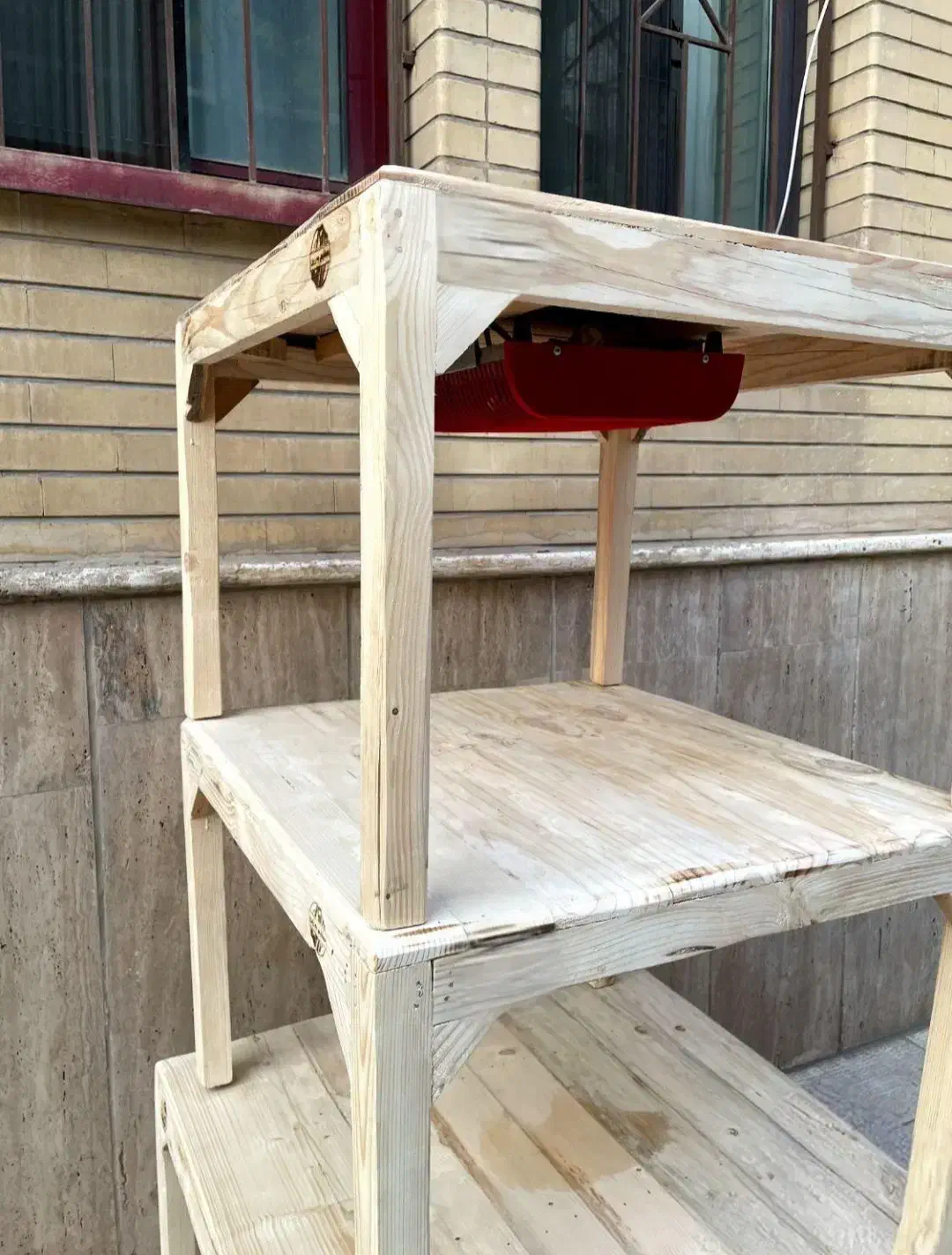 کرسی چوبی طهرانی 100 در 100 سانت مربع با لوازم|بخاری، هیتر، شومینه|تهران, شهرک ولیعصر جنوبی|دیوار