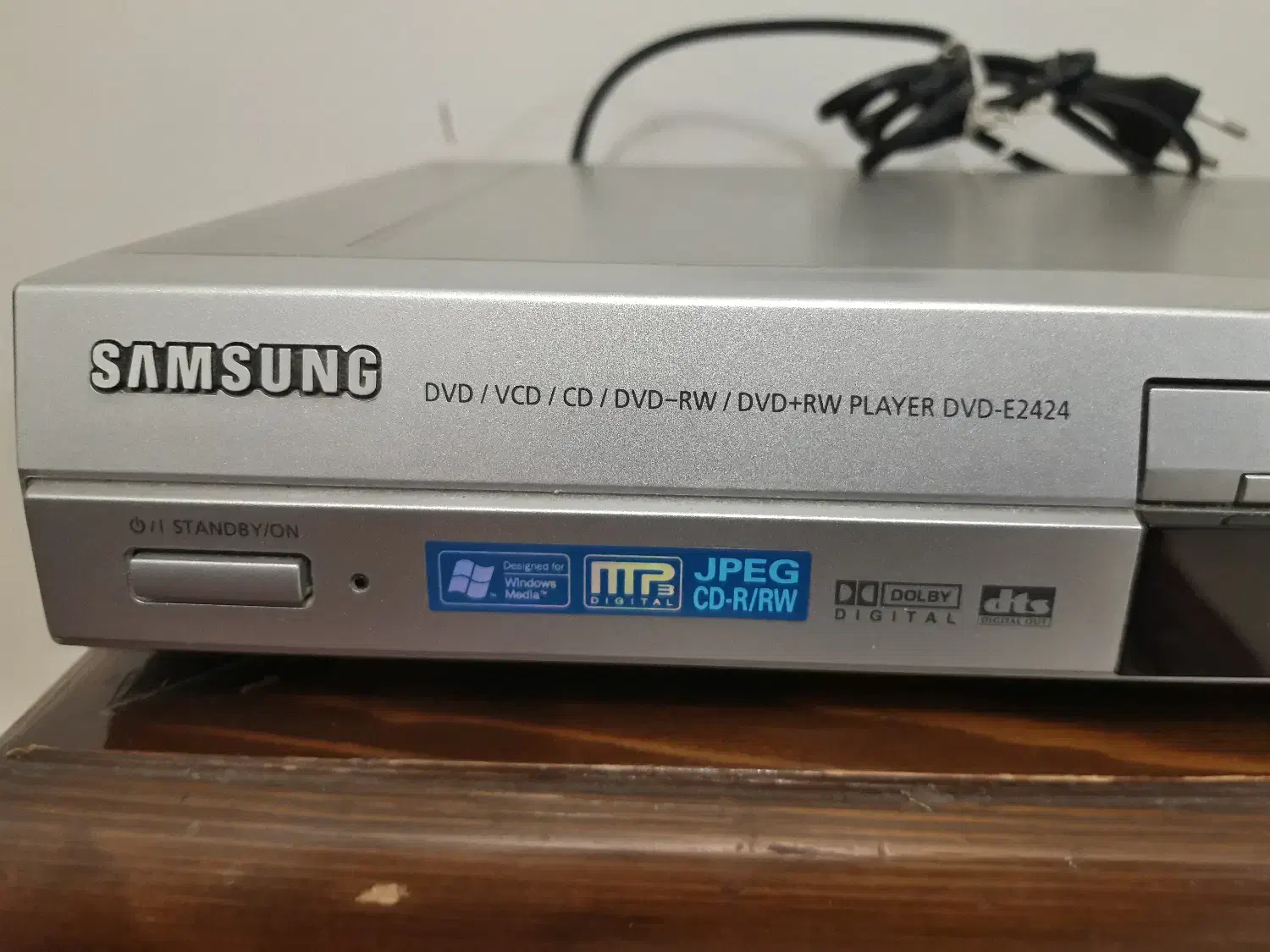 دستگاه دی وی دی سامسونگ اصل|پخش‌کننده DVD و ویدیو|تهران, صادقیه|دیوار