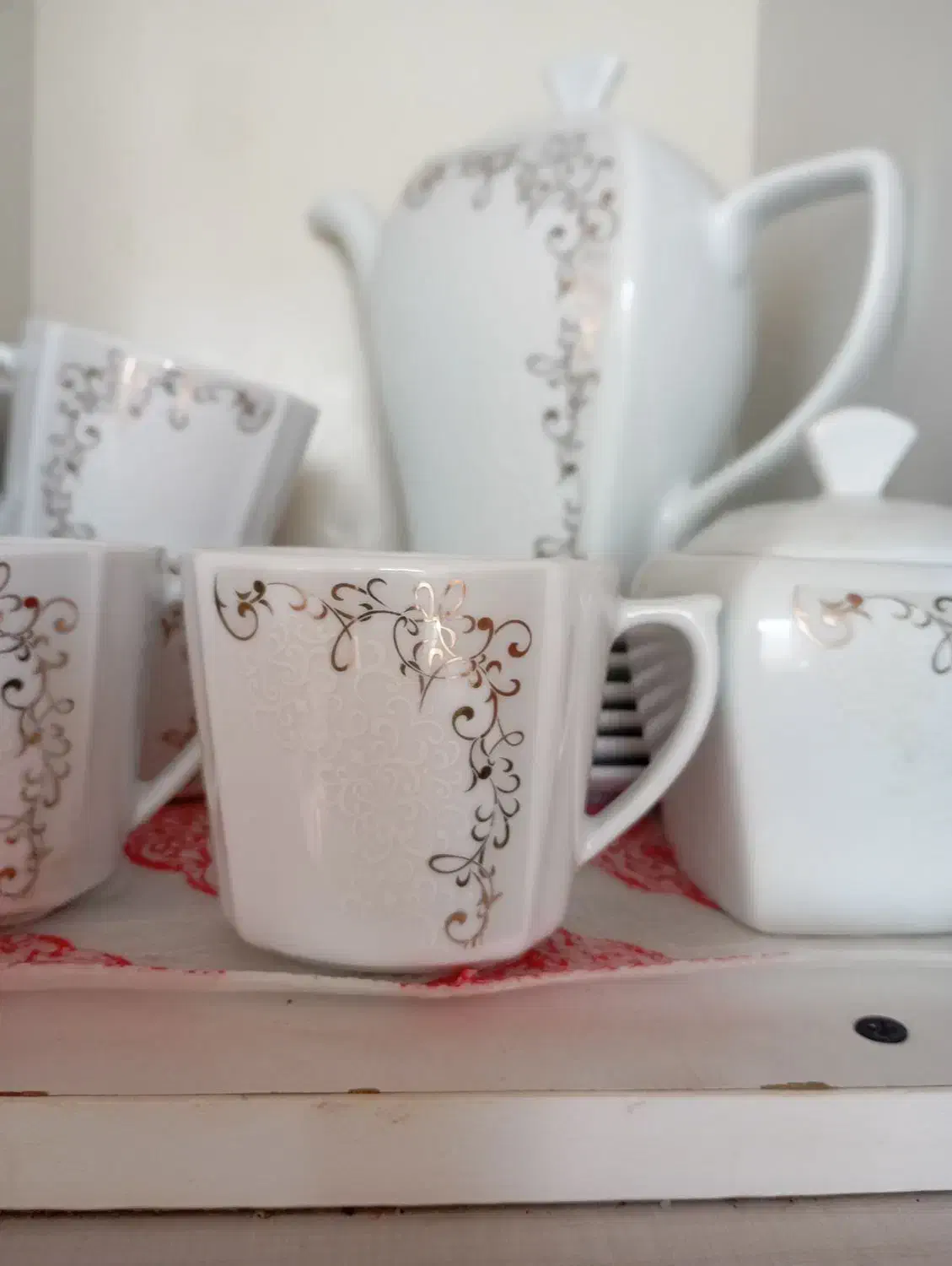 سرویس چایخوری چینی مارک توس|ظروف سرو و پذیرایی|چهاردانگه (تهران), |دیوار