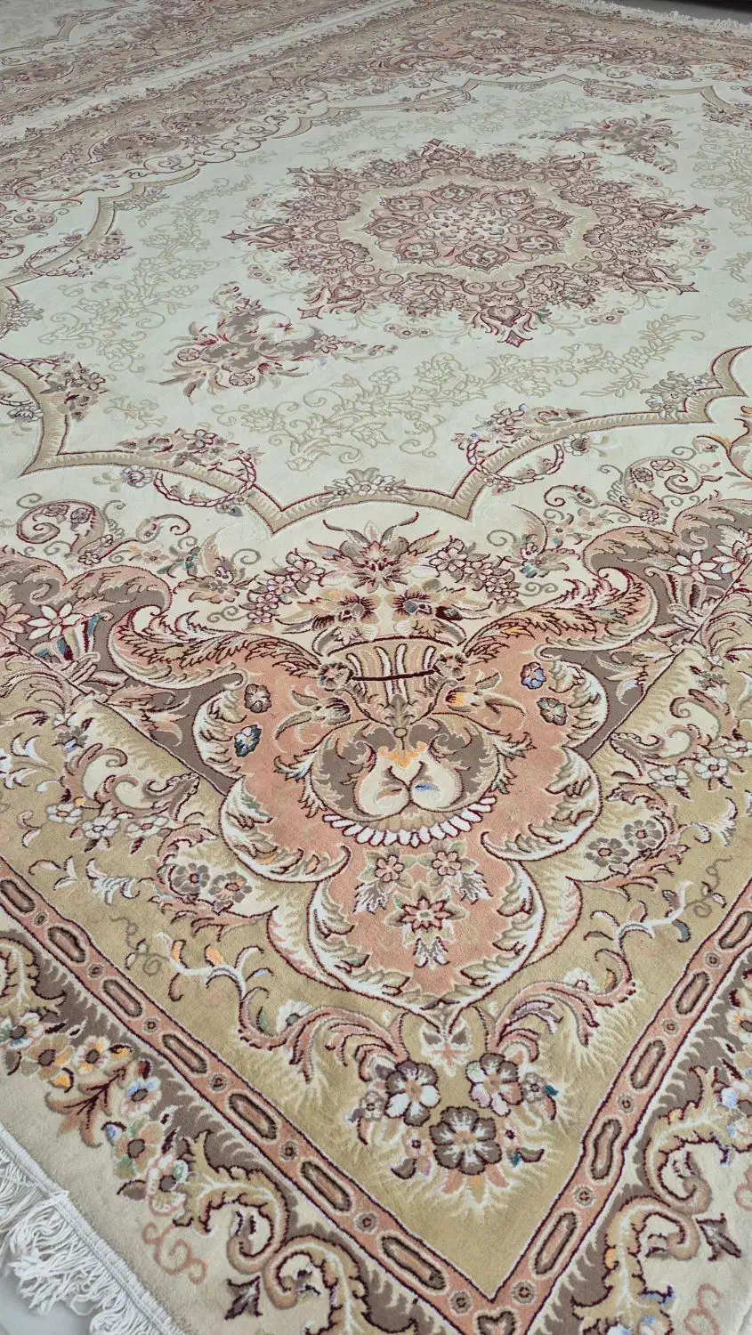 دو تخته فرش۱۲ متری طرح برجسته در حد نو|فرش|سنندج, |دیوار