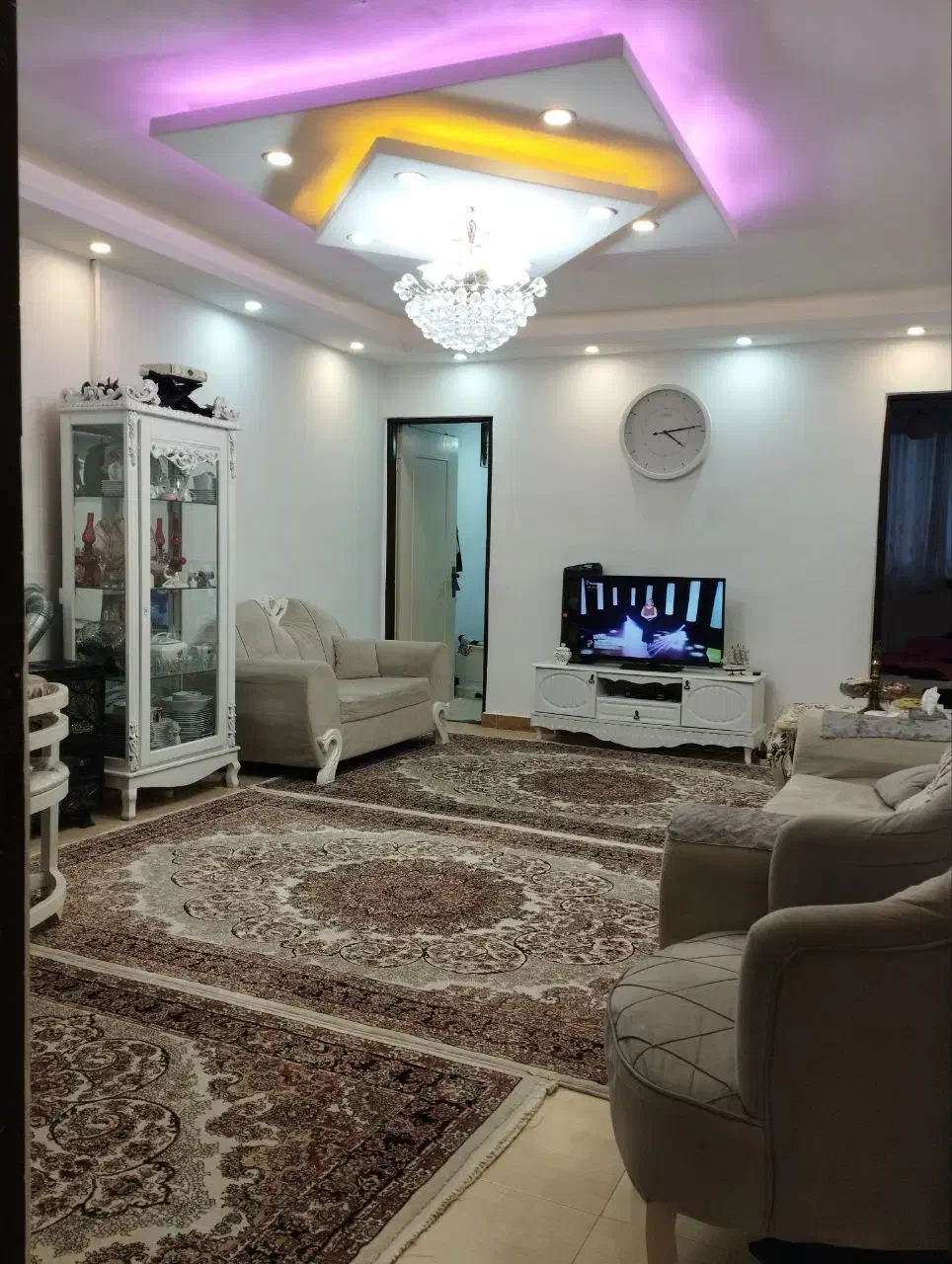 برقکار ساختمانی|خدمات پیشه و مهارت|رشت, کوی جام جم|دیوار