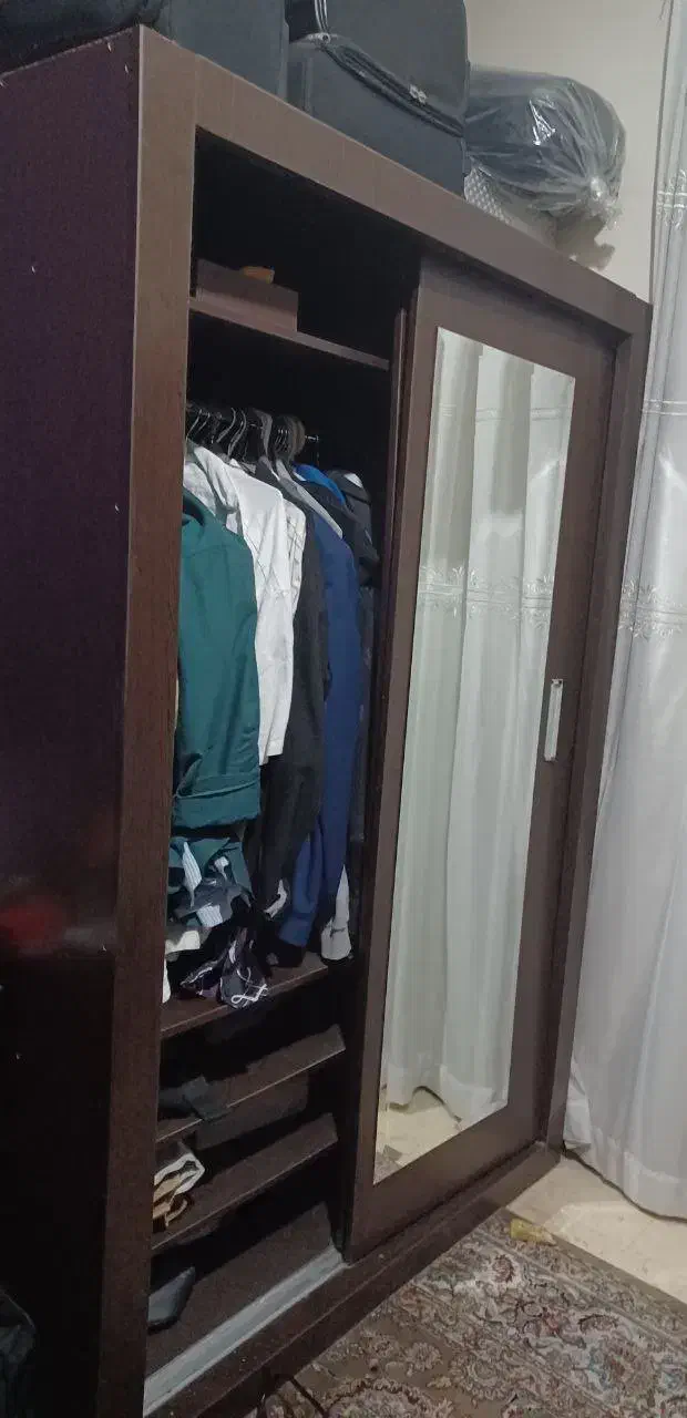 تخت ۲ طبقه بزرگسال در حد نو با ۲ تشک طبی رویال|تخت و سرویس خواب|تهران, مهران (سیدخندان)|دیوار