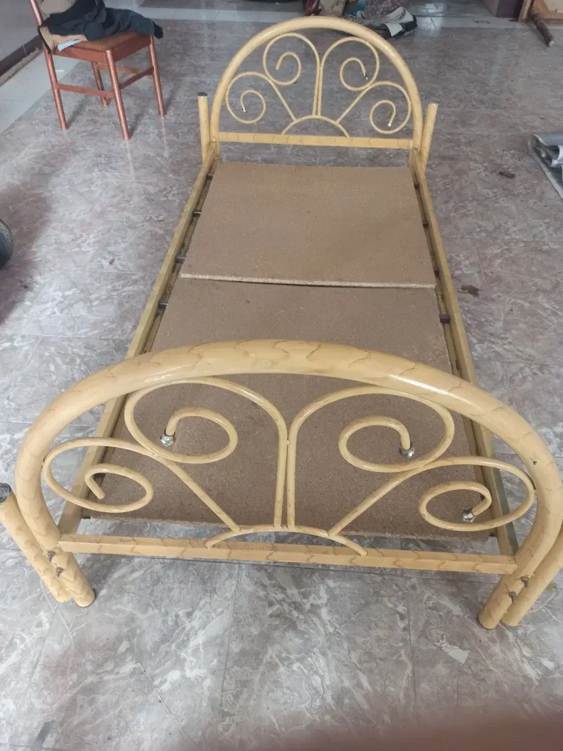 تخت خواب یک نفره|تخت و سرویس خواب|مرند, |دیوار