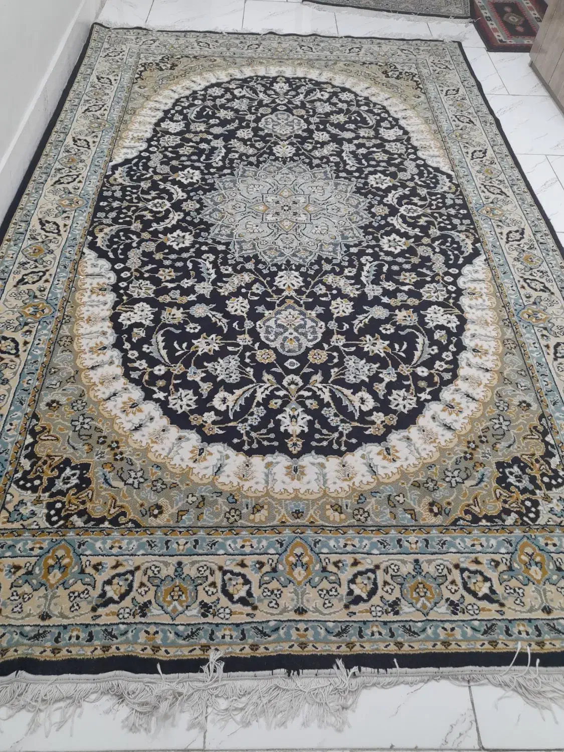 فرش کارکرده|فرش|مشهد, کشف|دیوار