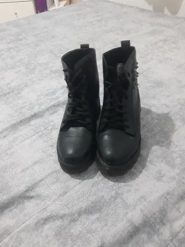 بوت زنانه سایز ۳۸|کیف، کفش، کمربند|قم, زنبیل آباد|دیوار