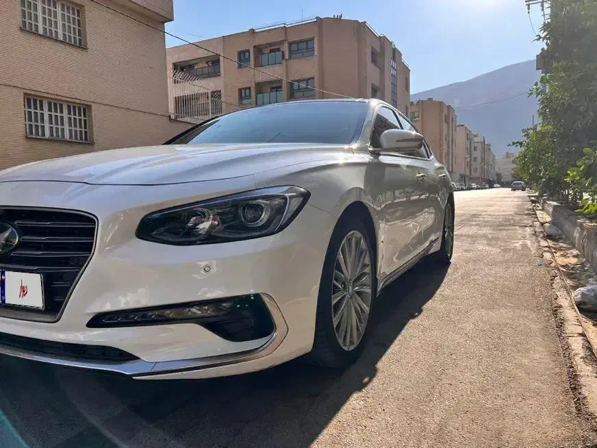 ازرا ۲۰۱۹|خودرو سواری و وانت|شیراز, میرزاکوچک خان|دیوار