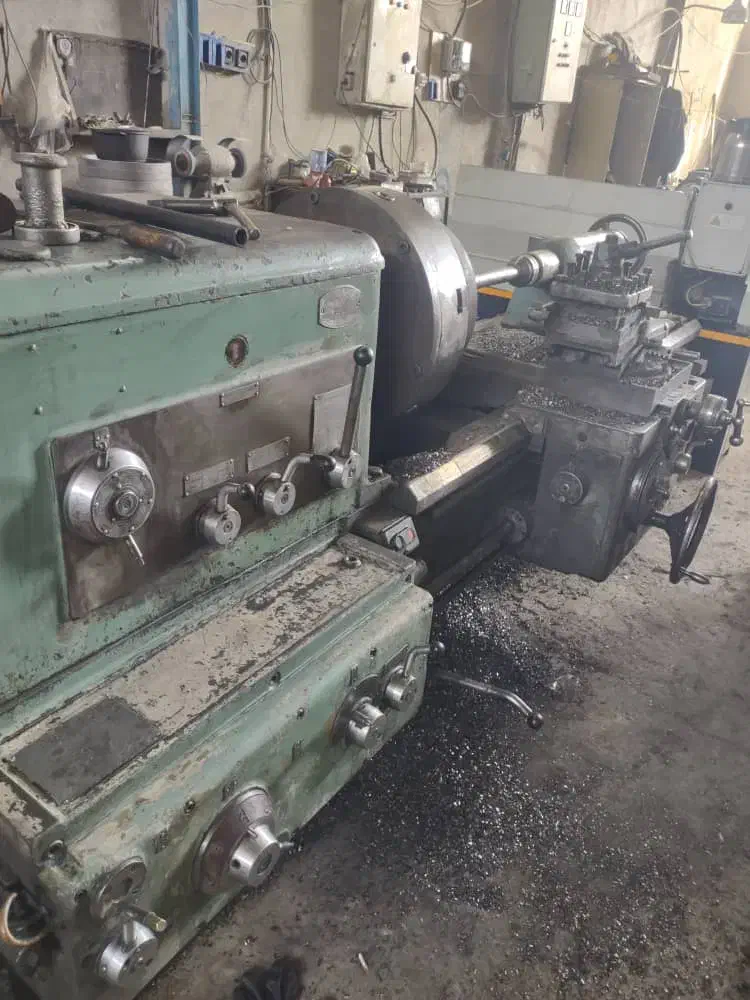 دستگاه تراش تیپ۳۰۰ روسی|ماشینآلات صنعتی|تهران, هفده شهریور|دیوار