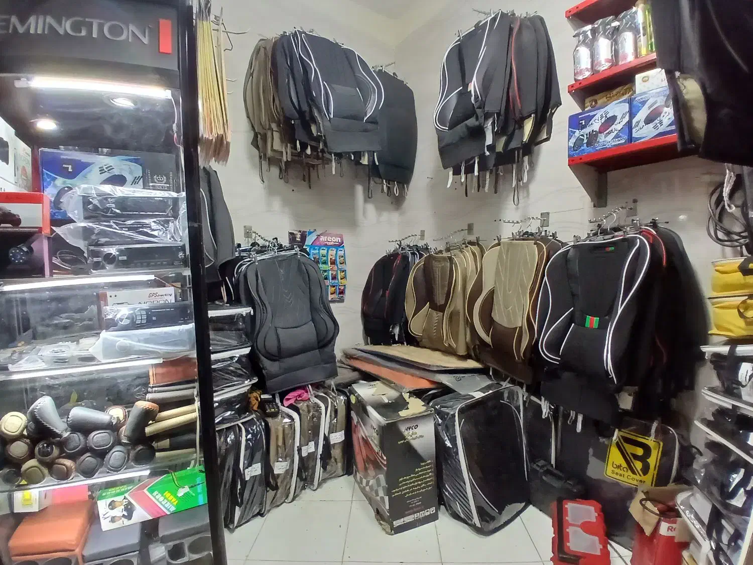 روکش صندلی /دزدگیر/ ردیاب /تعمیر صندلی تخصصی|قطعات یدکی و لوازم جانبی|کرمانشاه, |دیوار