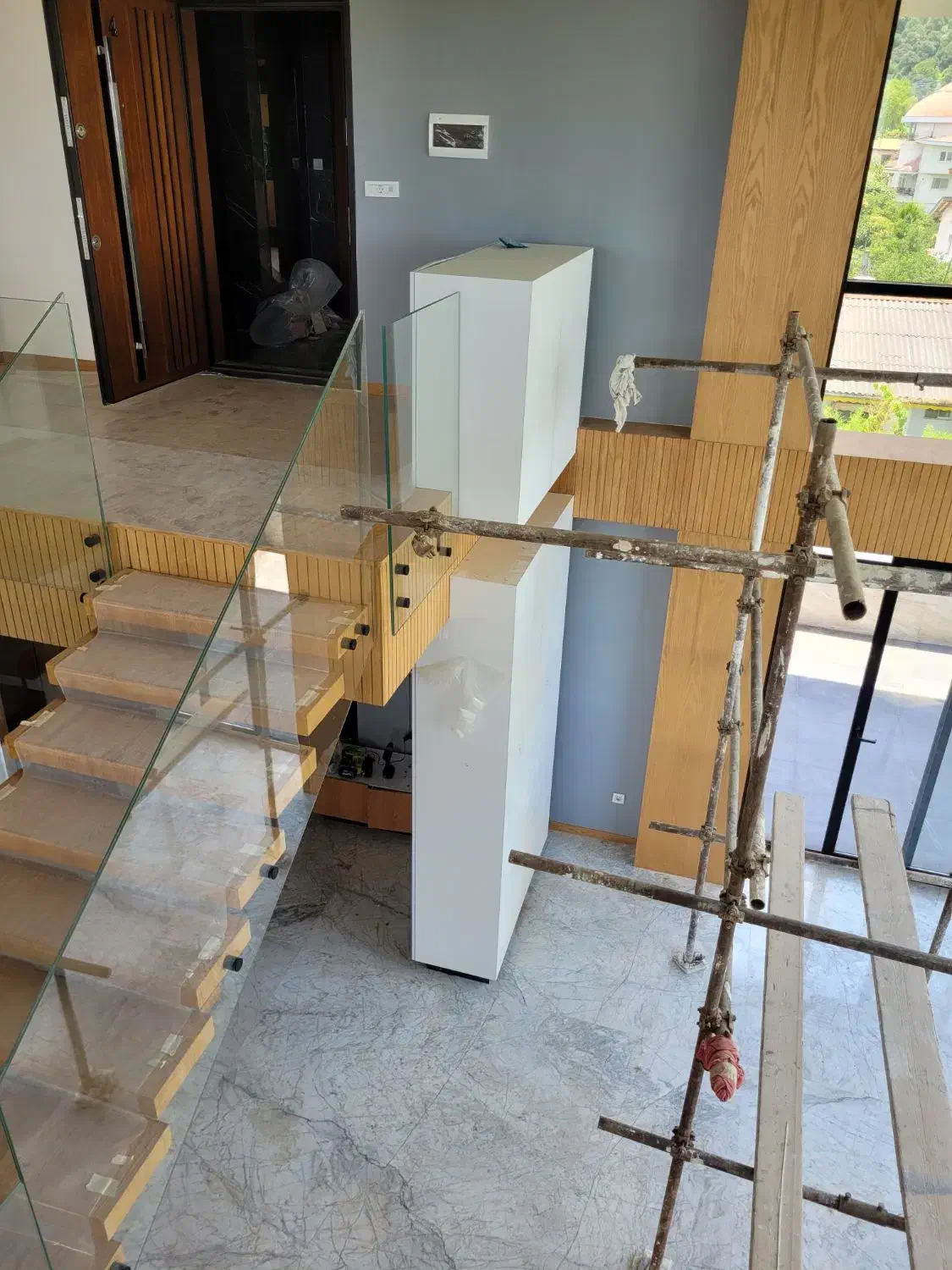 دیوار کوب روکش بلوط ترموود روسی|خدمات پیشه و مهارت|اصفهان, فجر|دیوار