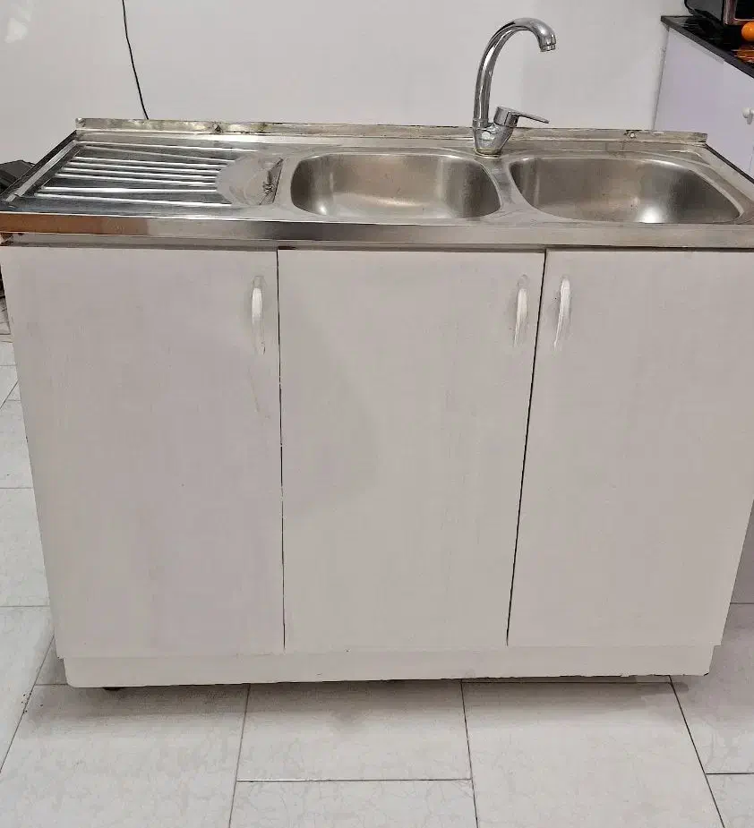 سینک ظرفشویی همراه با شیر و کابینت|مصالح و تجهیزات ساختمان|بندر انزلی, جهانگانی|دیوار