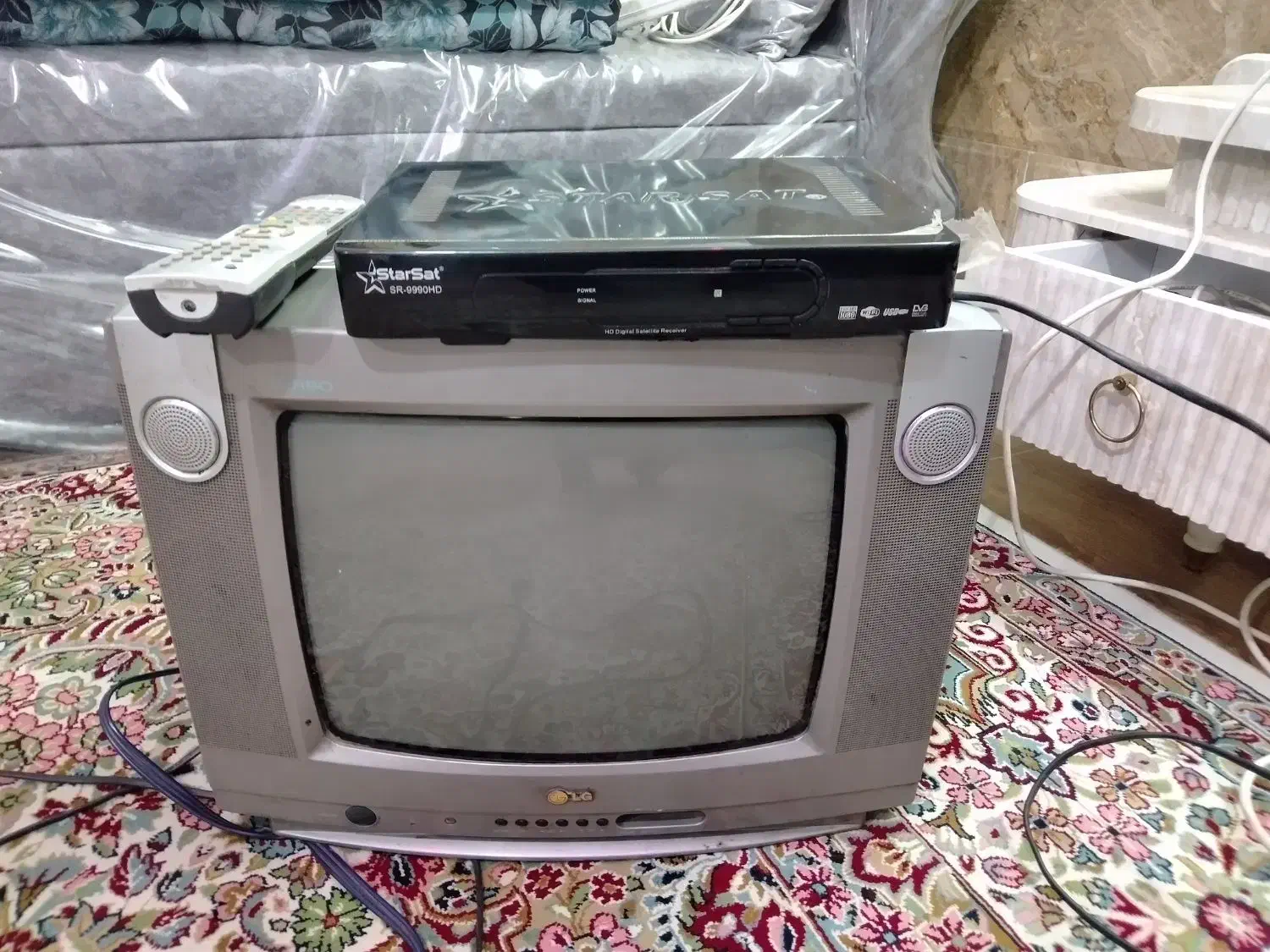 تلویزیون و دستگاه گیرنده|تلویزیون و پروژکتور|کرمان, |دیوار