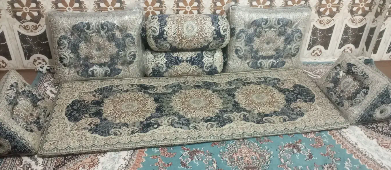 شاه نشین|پشتی|یزد, |دیوار