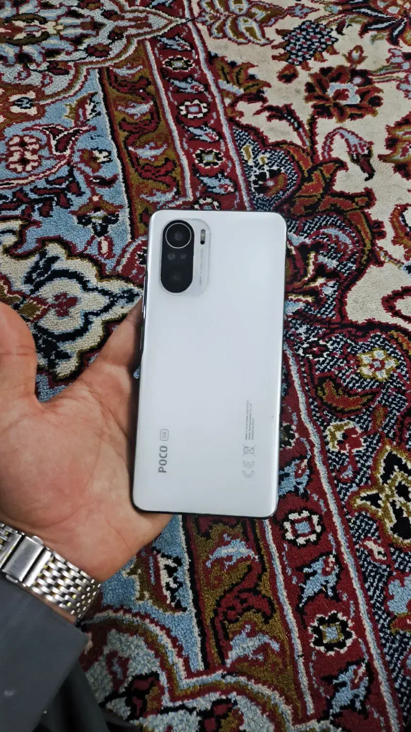 F3 سرحال۲۵۶ گیگ|موبایل|زاهدان, |دیوار