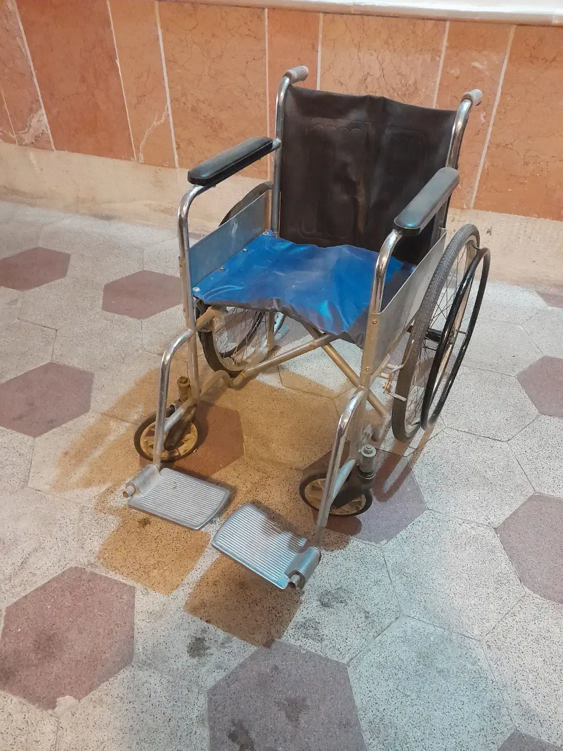 فروش ویلچر|آرایشی، بهداشتی، درمانی|مشهد, بهارستان|دیوار