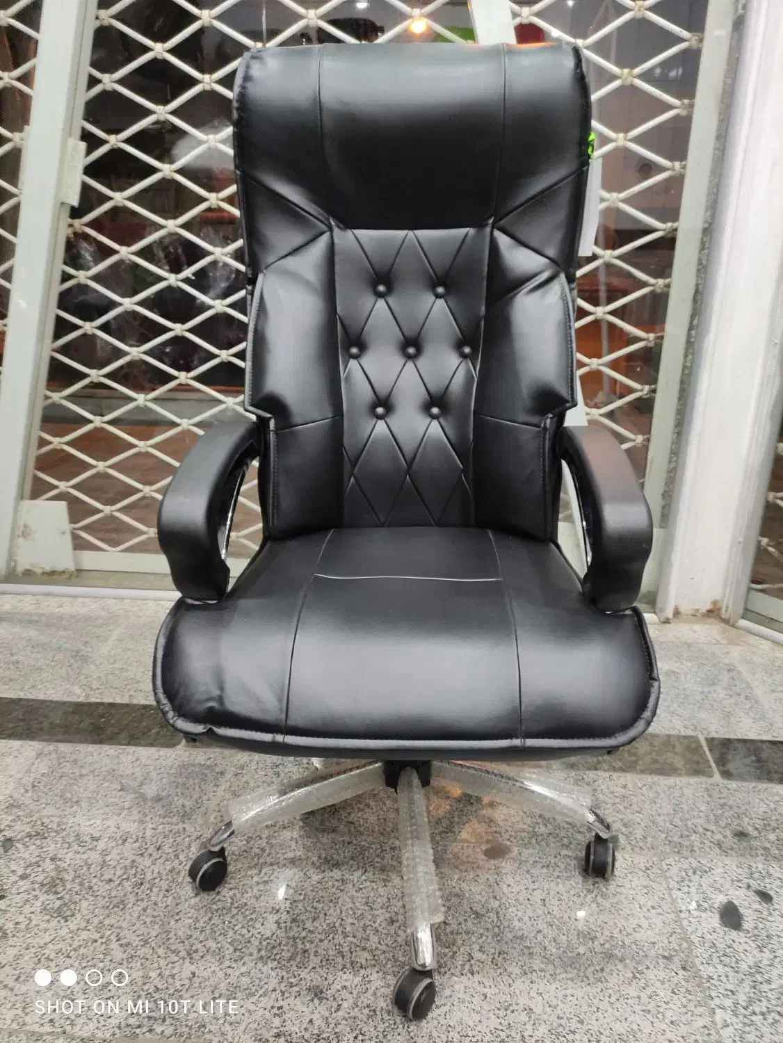 انواع صندلی چرخدار|صندلی و نیمکت|بیرجند, |دیوار