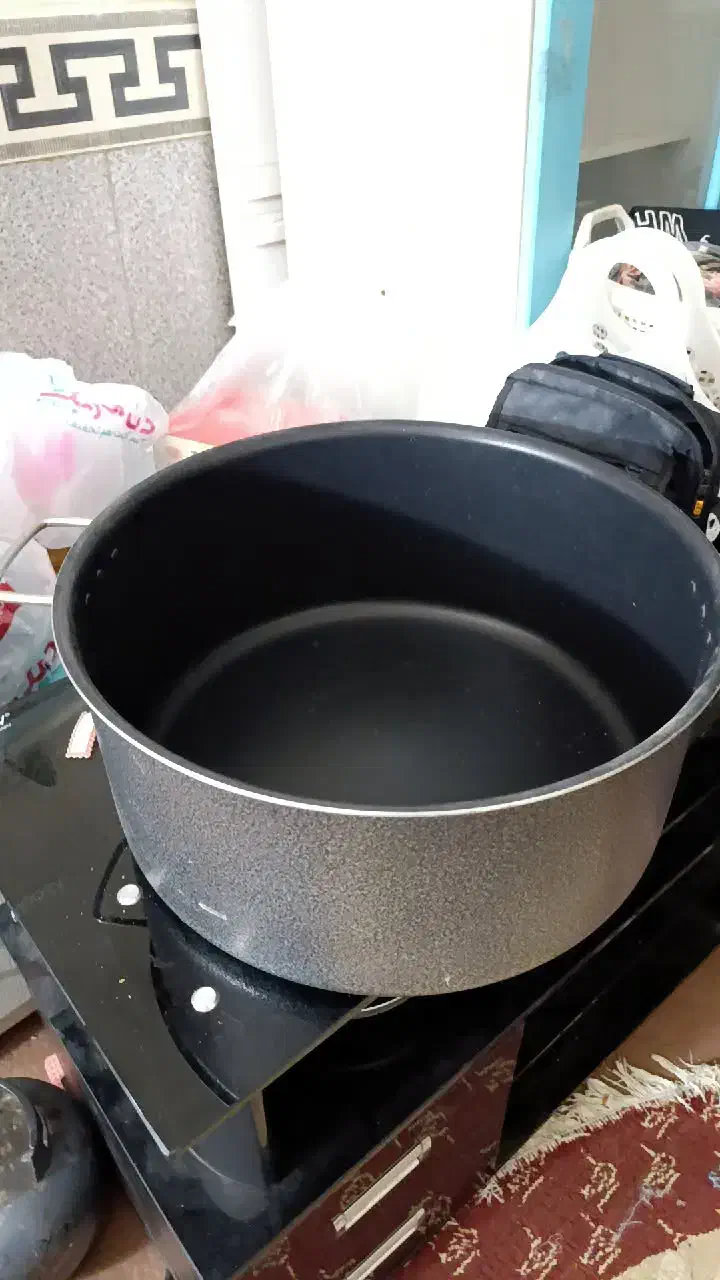 قابلمه تفلن|ظروف پختوپز|چناران, |دیوار