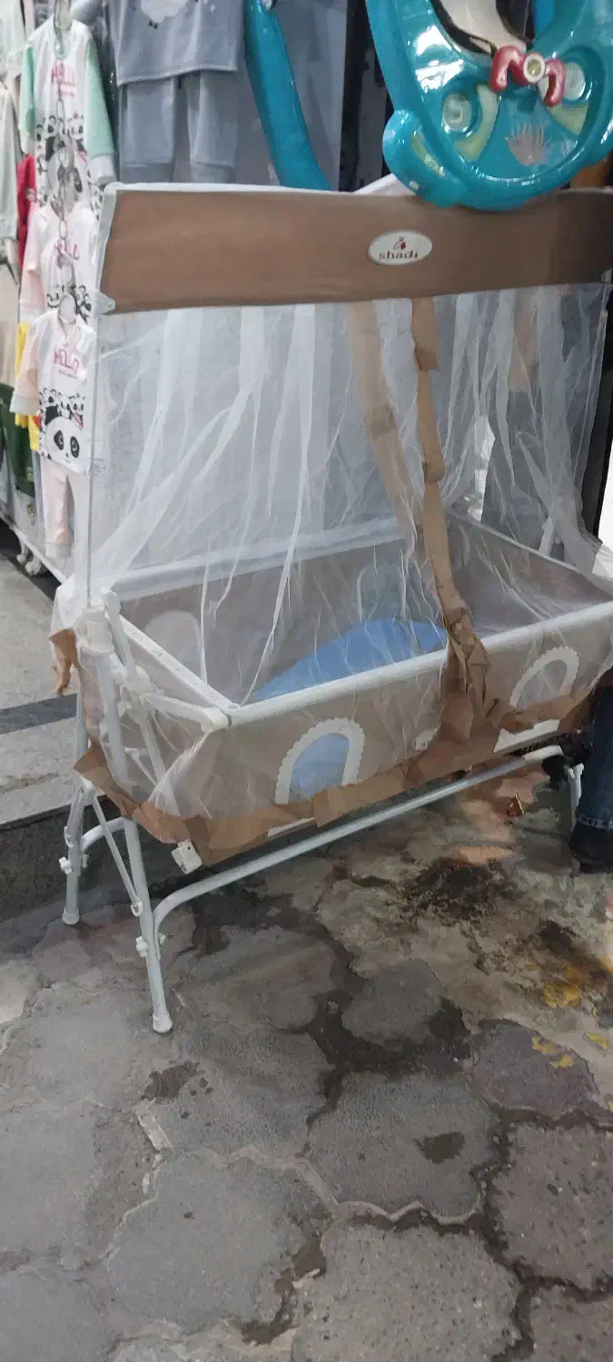 گهواره|اسباب و اثاث بچه|بروجرد, |دیوار