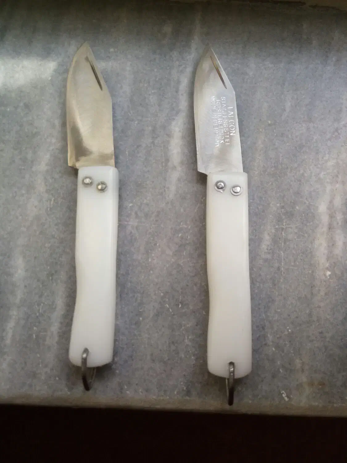 چاقو|کلکسیون اشیاء عتیقه|مراغه, |دیوار