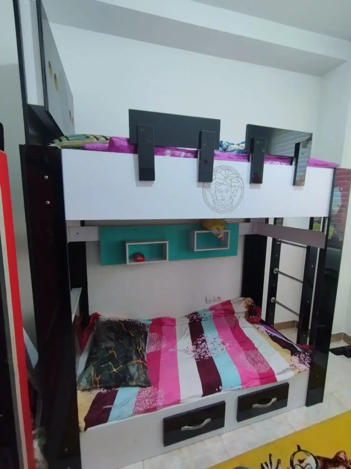 تخت دو طبقه نوجوان|تخت و سرویس خواب|اسلام‌شهر, شهرک قائمیه|دیوار