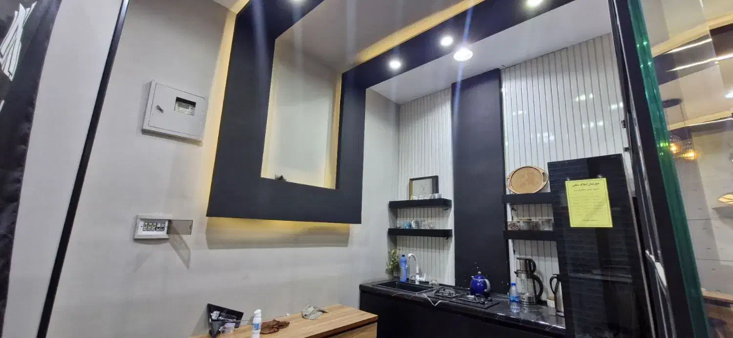 اجاره مغازه دونبش بهترین دکوراسیون و پاخور|اجارهٔ مغازه و غرفه|اسلام‌شهر, شهرک قائمیه|دیوار