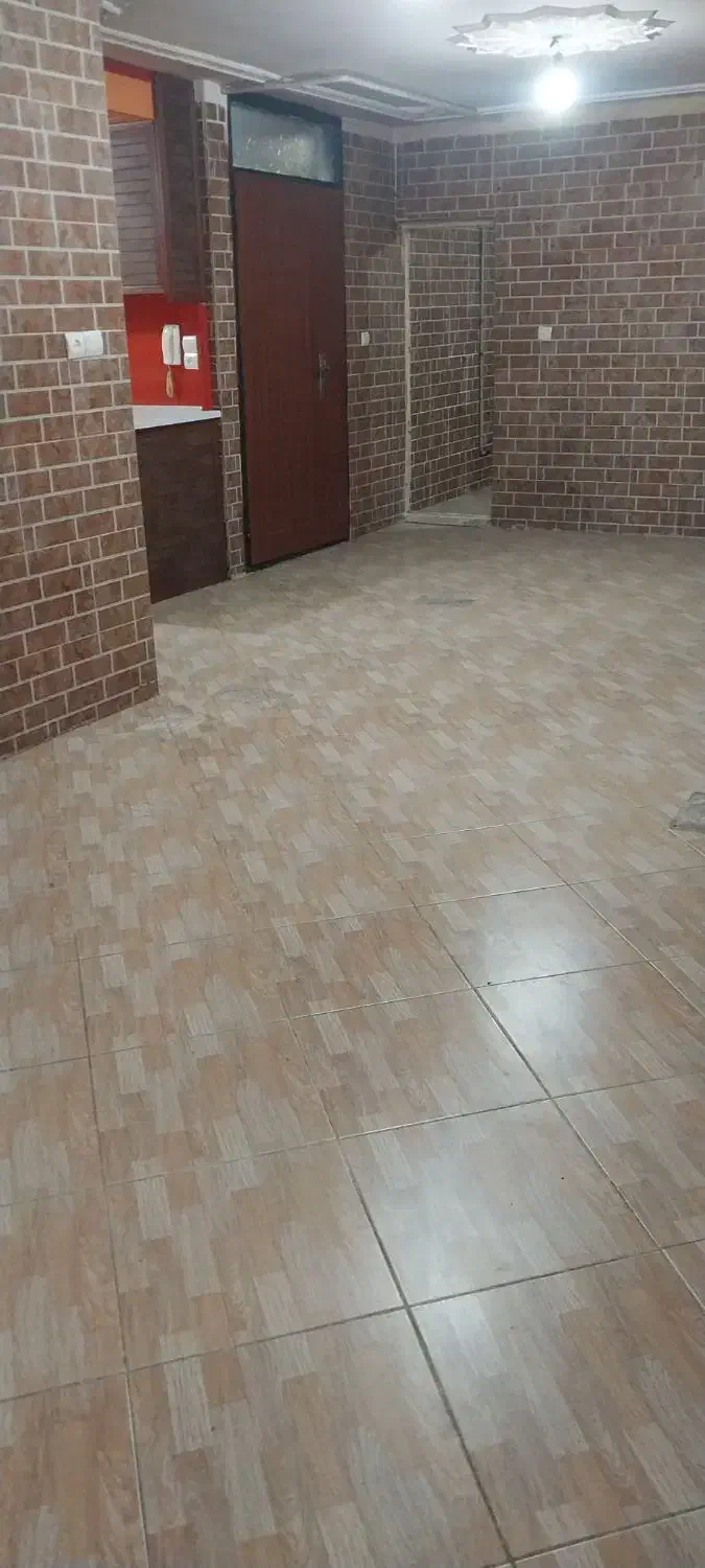 اپارتمان اجاره ای  باغ خزانه80متر