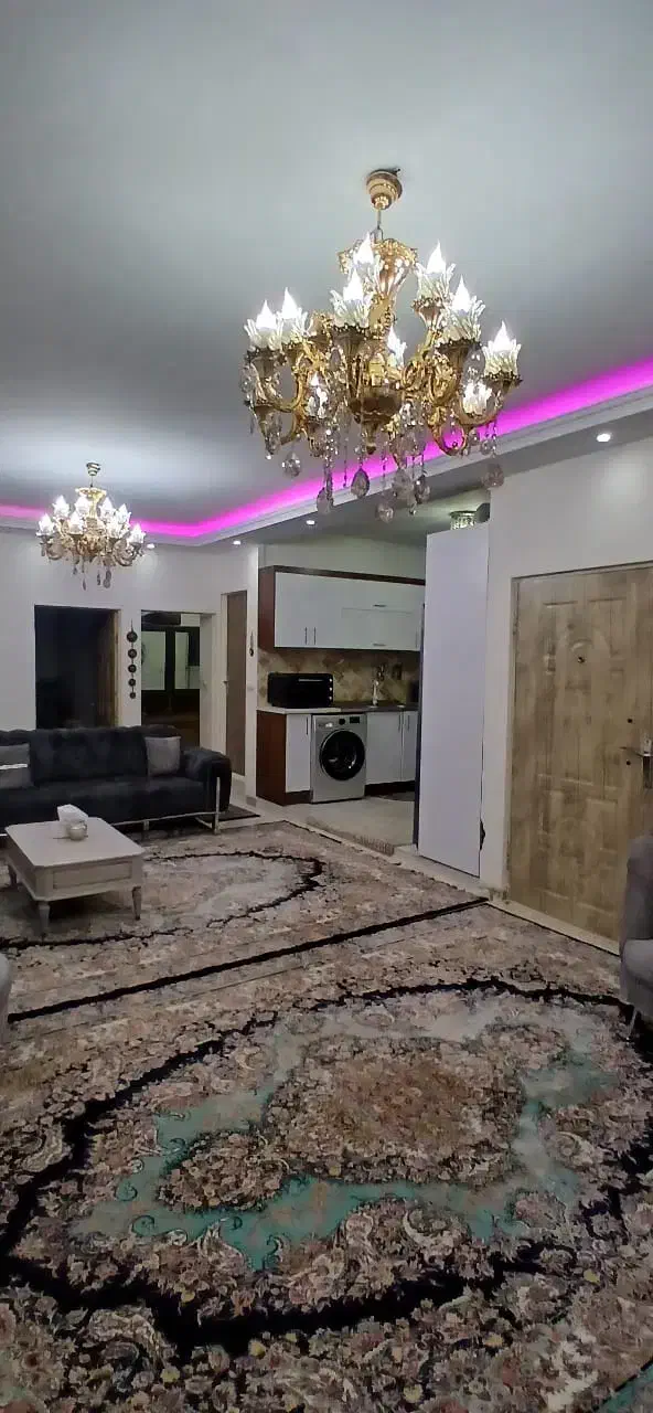 آپارتمان ۸۵ متری دوخوابه تک واحدی طبقه دوم|فروش آپارتمان|ملارد, |دیوار