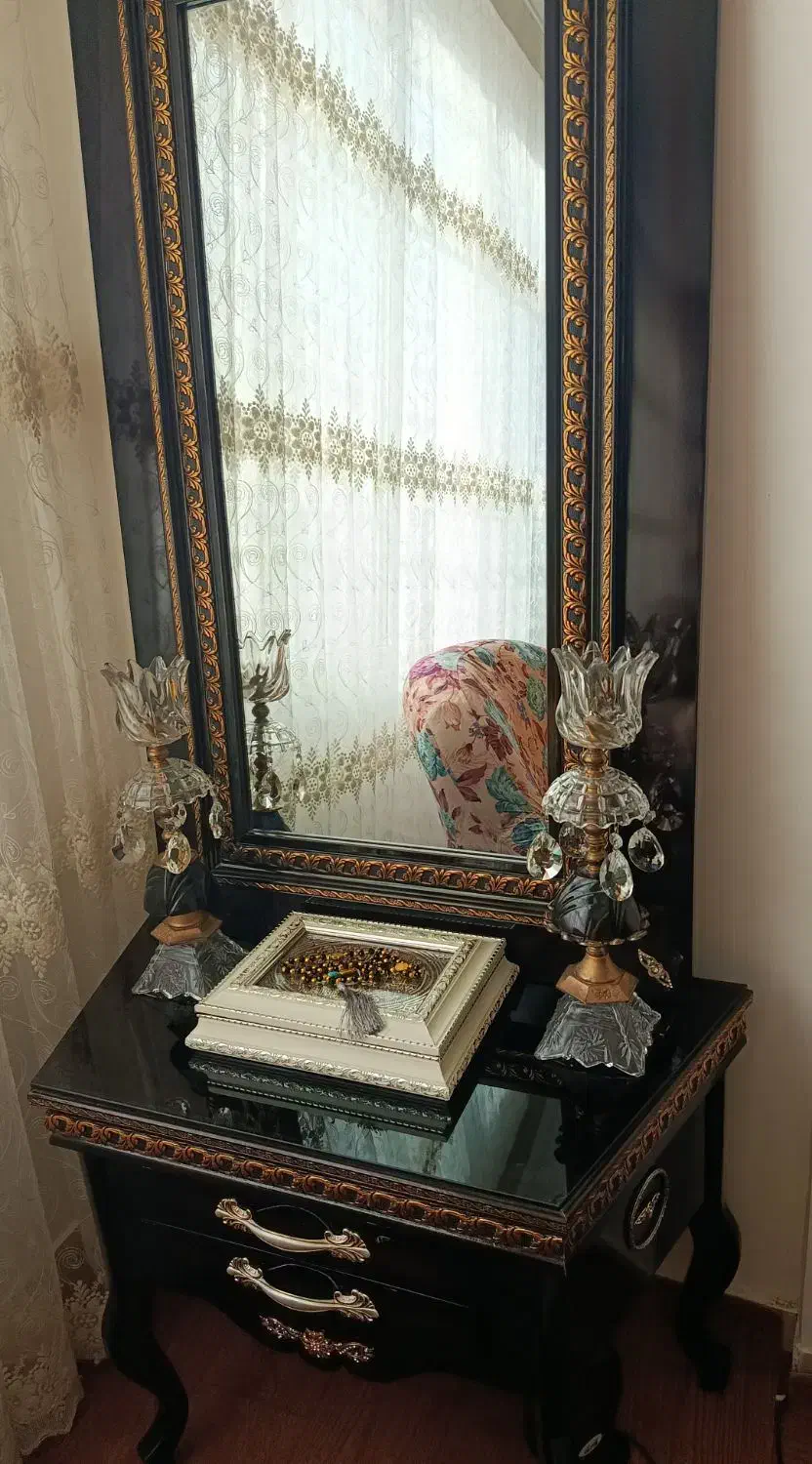 آینه کنسول|بوفه، ویترین، کنسول|بیرجند, |دیوار