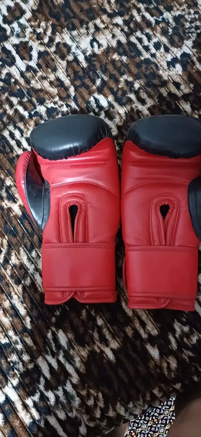 دستکش بوکس چرم|تجهیزات ورزشی|تهران, شهرک انصار|دیوار