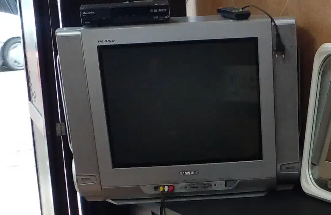 تاویزیون دسته ۲|تلویزیون و پروژکتور|دماوند, دماوند|دیوار