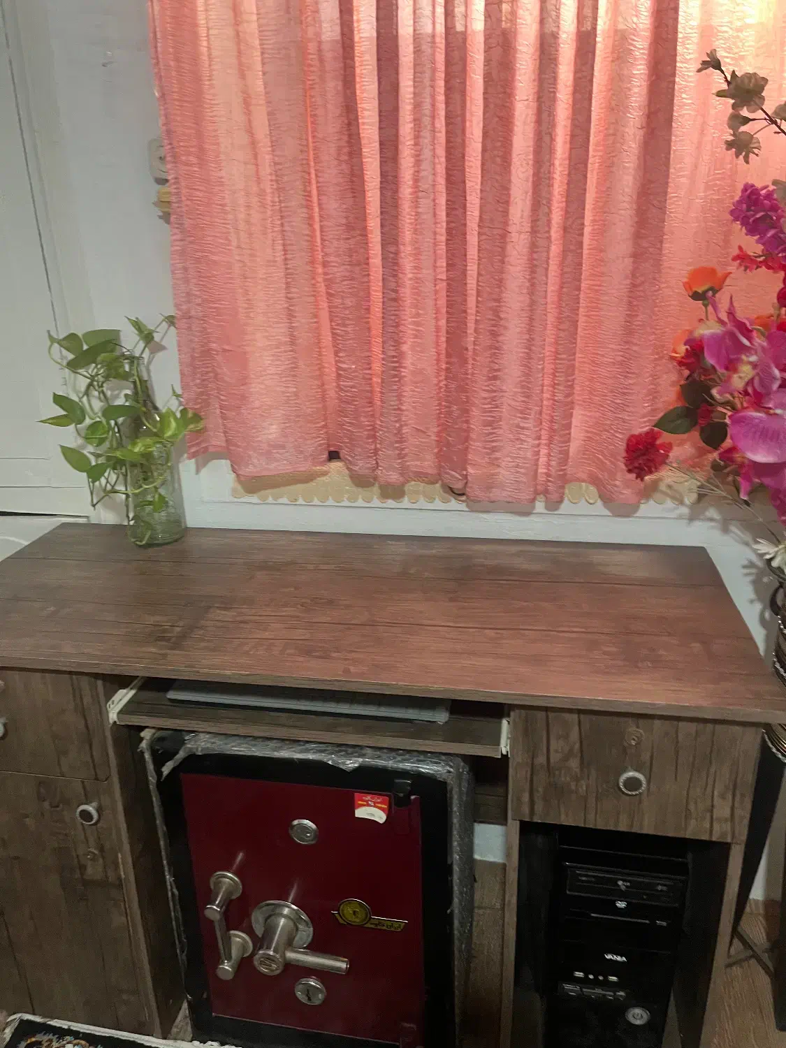 میز و صندلی کامپیوتر|میز تحریر و کامپیوتر|لنگرود, |دیوار